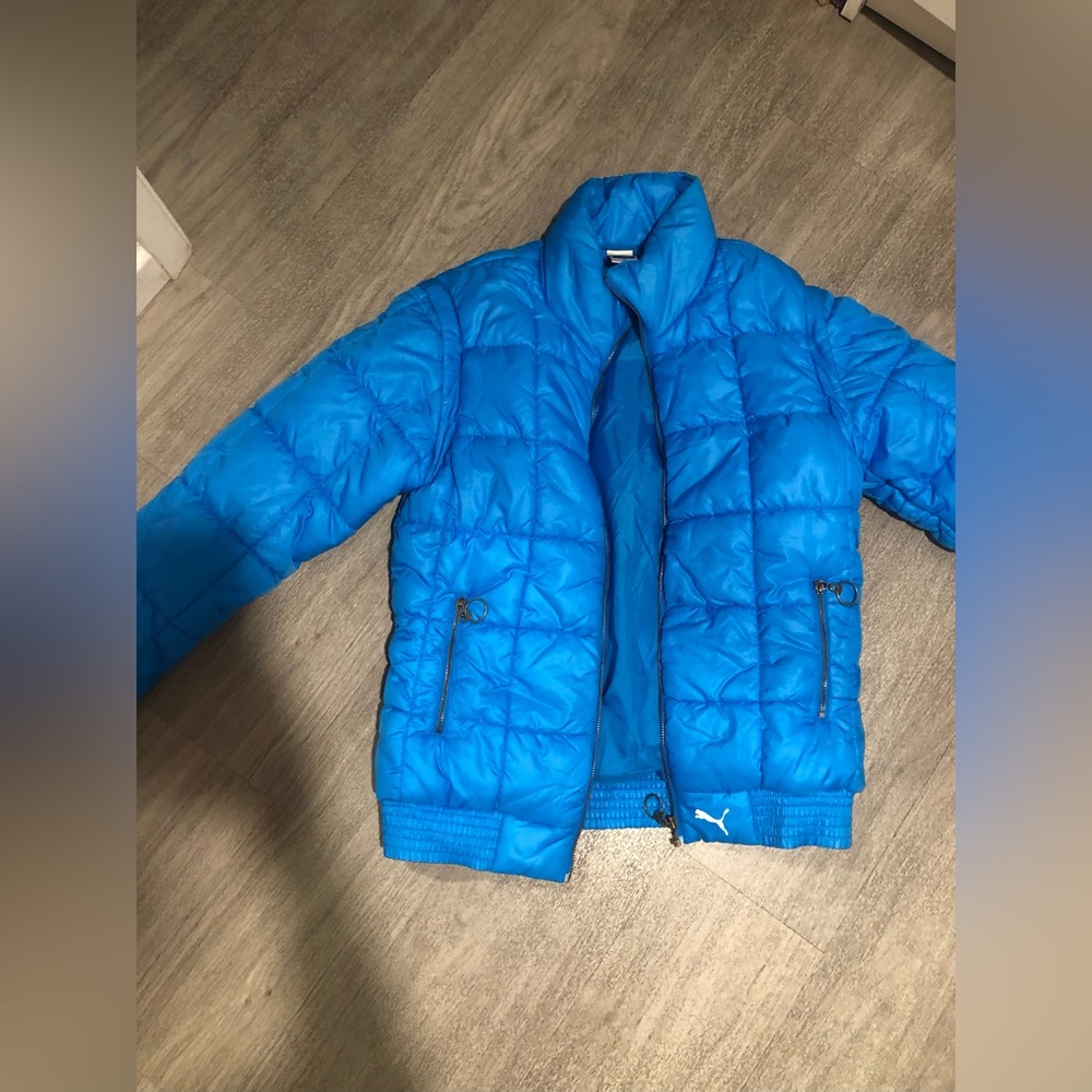 Puma Vibrant Blue Puffer Jacket M